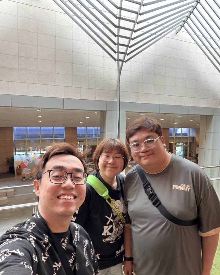 Melvin with clients at HDB Hub